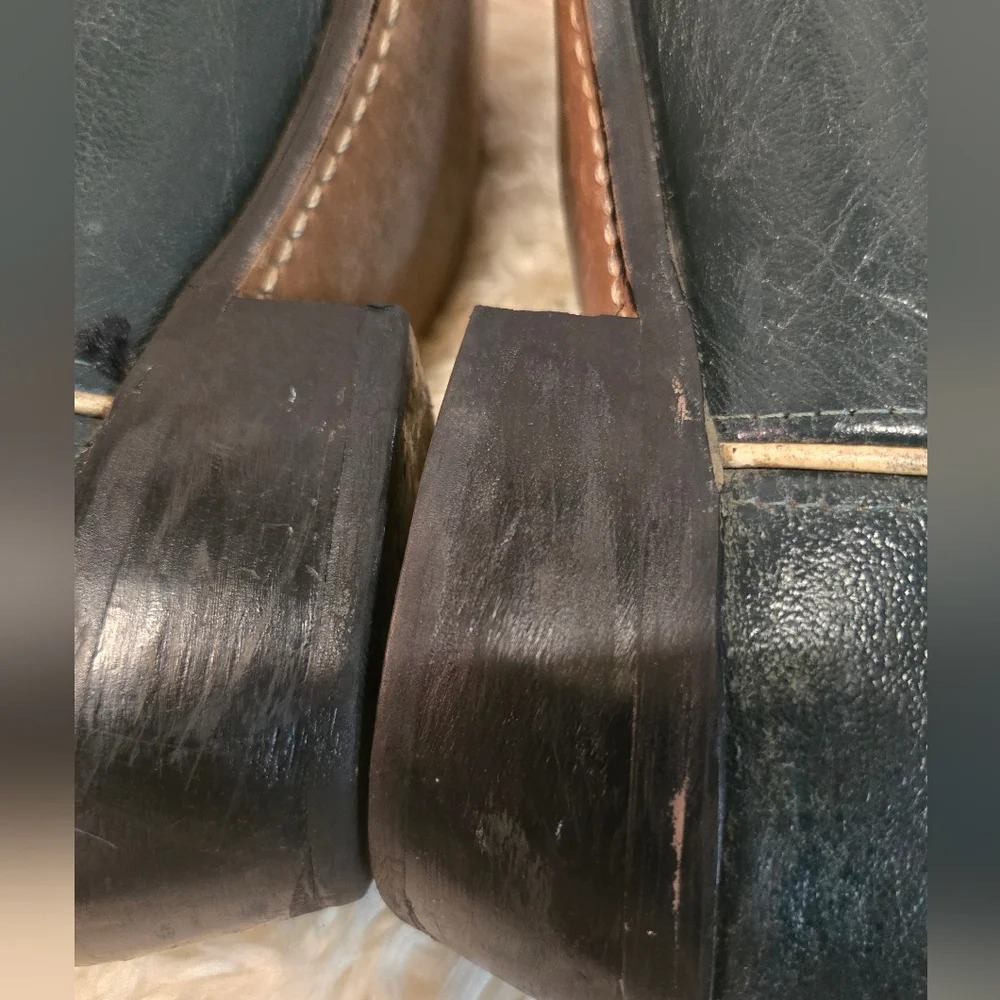 VINTAGE COWBOY BOOTS - Picture 8 of 16